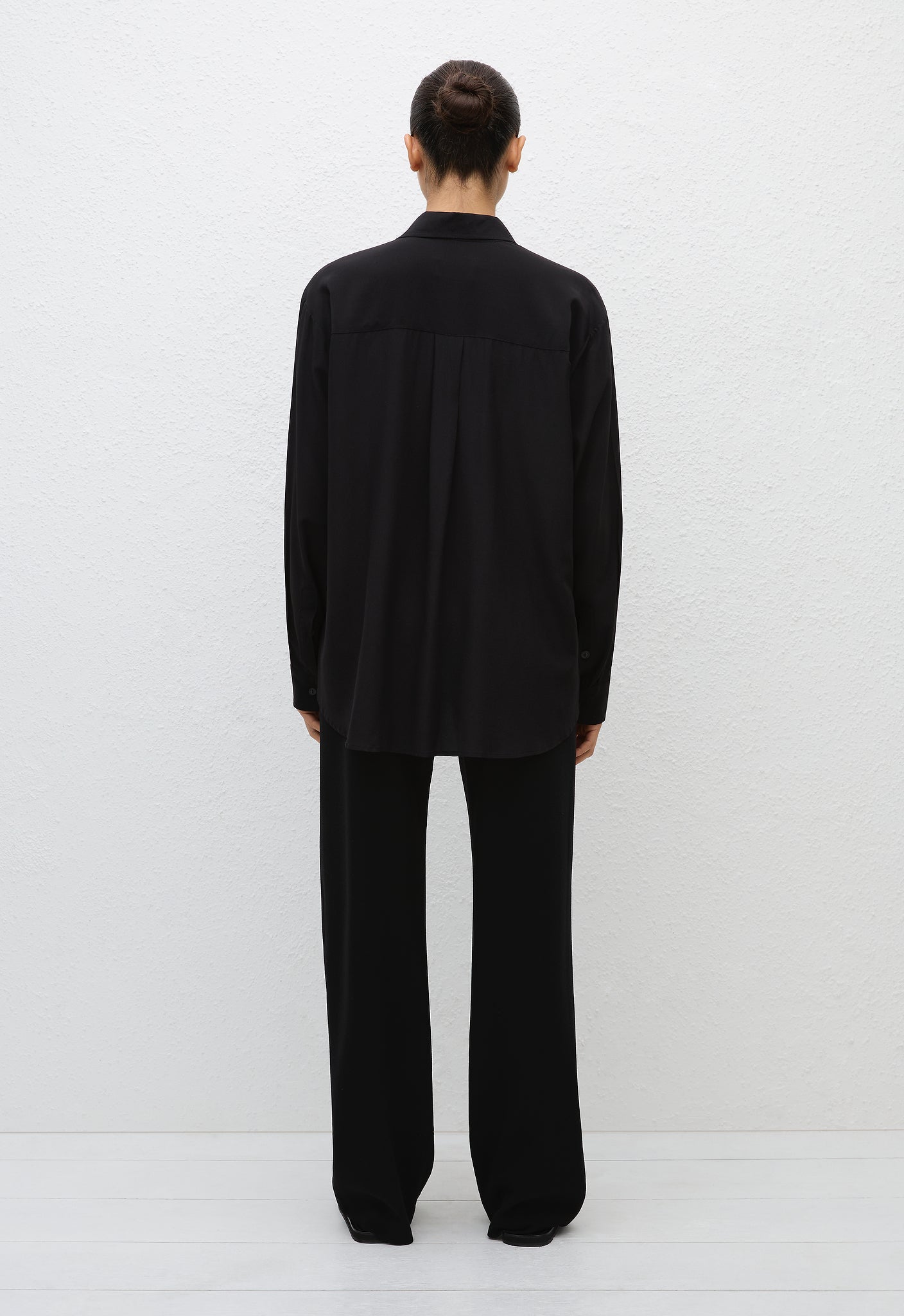 Long Sleeve Silk Shirt - Black - Matteau
