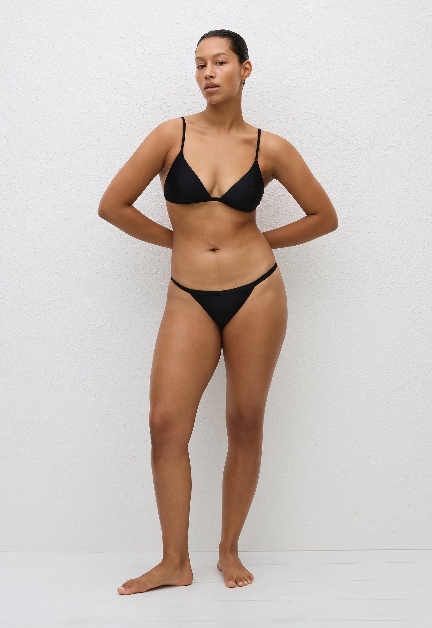 Petite Brief - Deep Black - Matteau