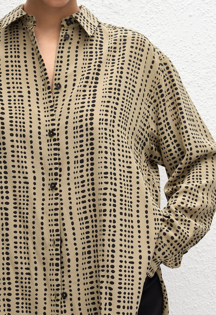 Long Sleeve Silk Shirt - Savanna in Desert - Matteau