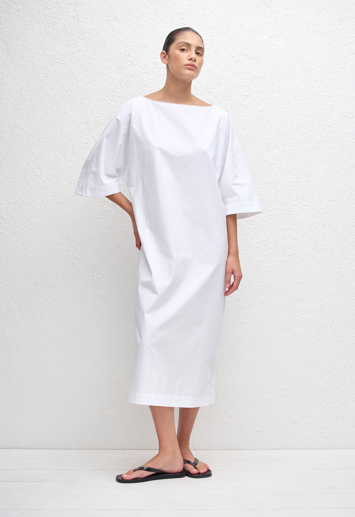 Relaxed Midi Tee Dress - White - Matteau