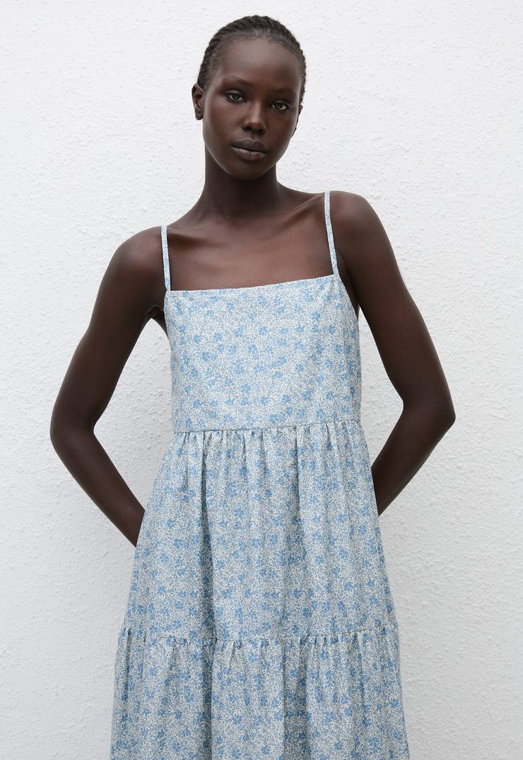 Dresses and skirts Matteau