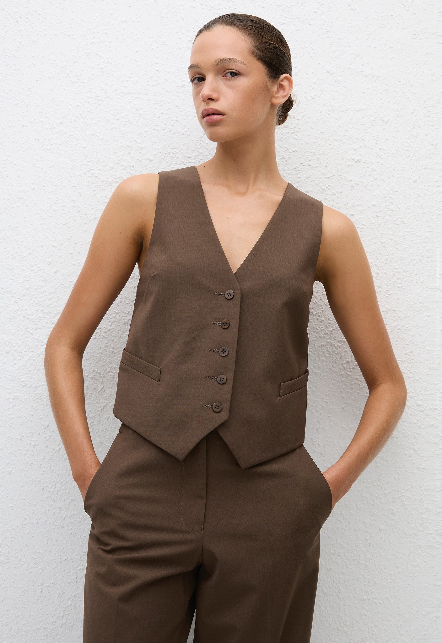 Tailored Waistcoat Coffee Matteau