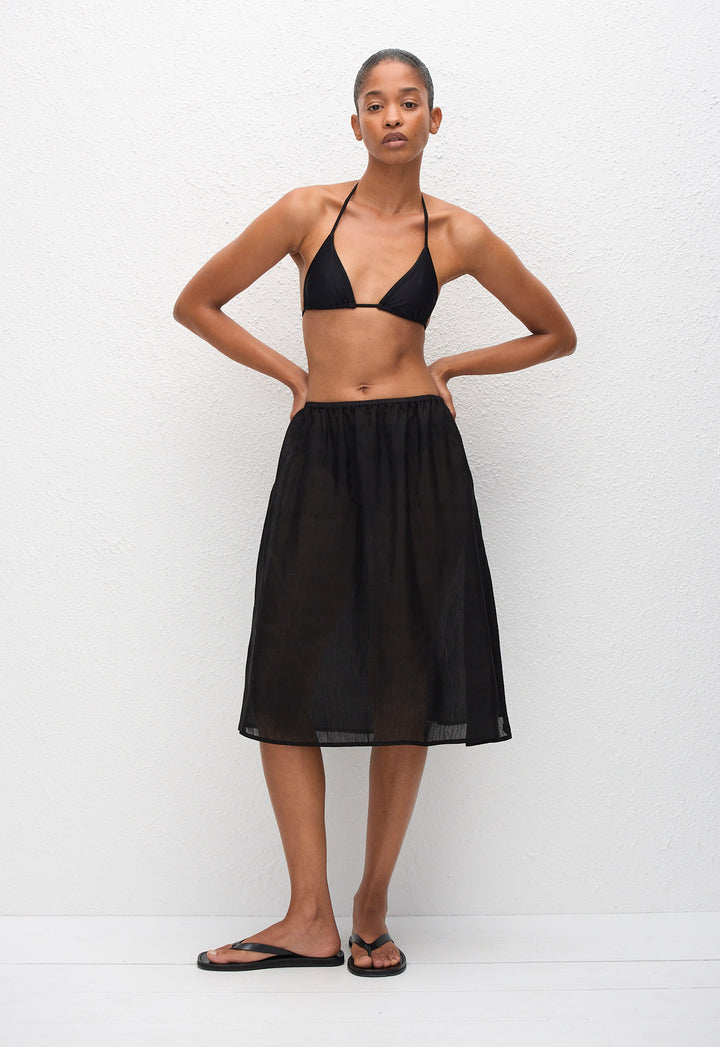 SHMSK_BLACK_SHEERMIDISKIRT_STR