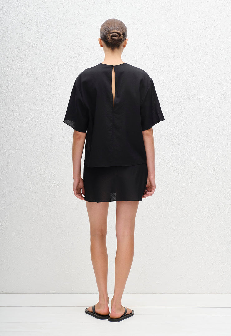 Sheer Wool Tee - Black - Matteau