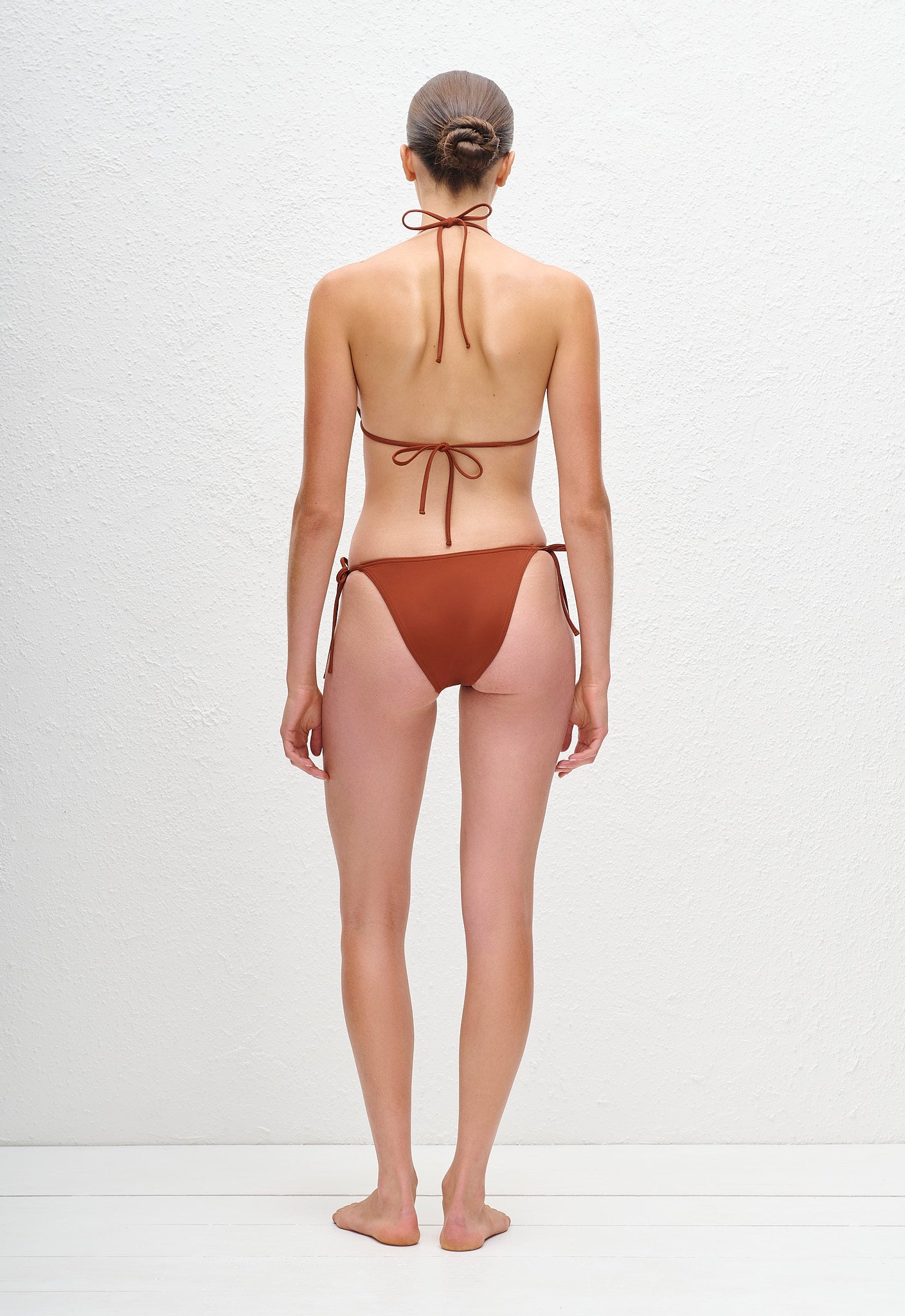 String Brief - Garnet - Matteau