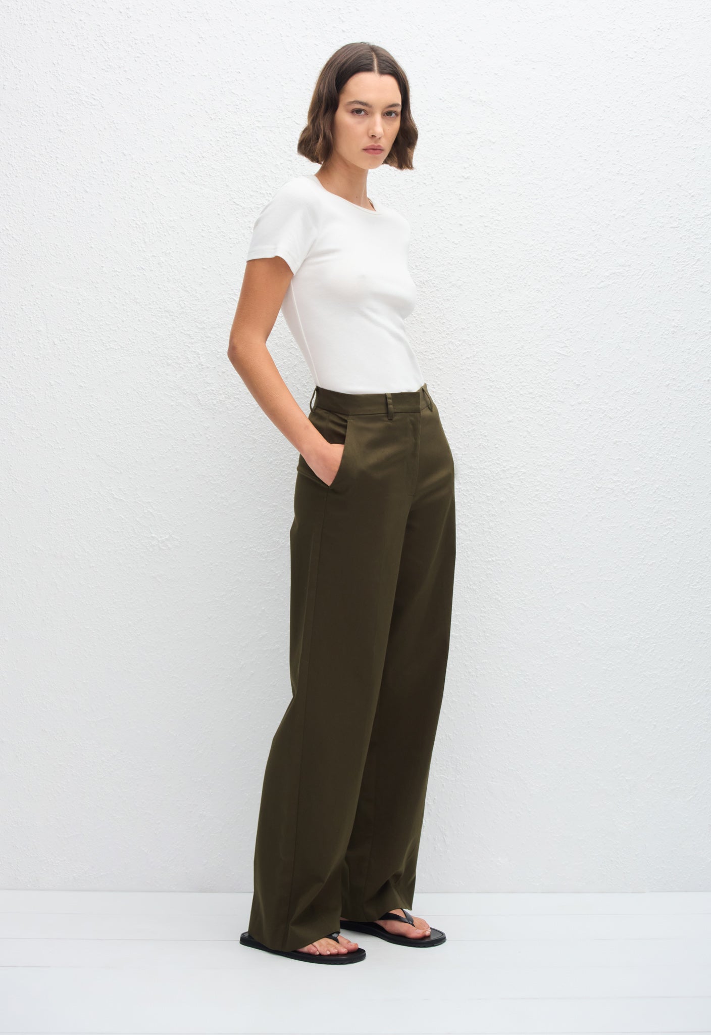 Straight Twill Trouser - Olive - Matteau