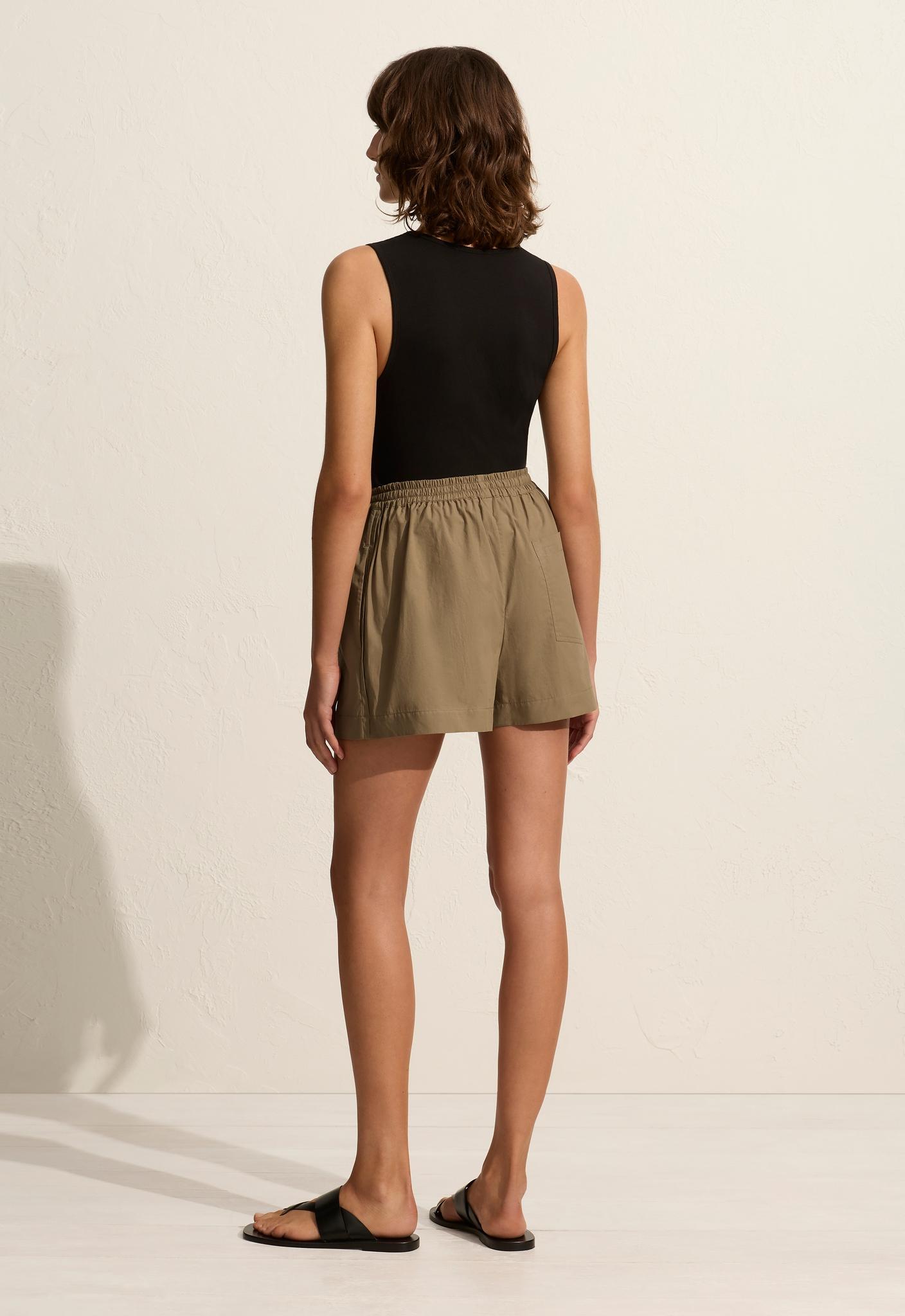Relaxed Short - Taupe - Matteau