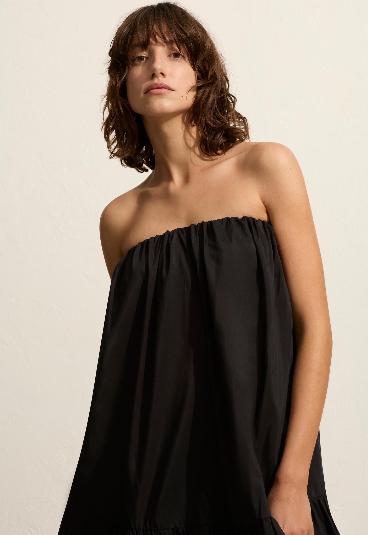 Voluminous Strapless Tiered Dress - Black - Matteau